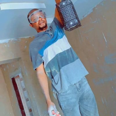 PHYSICISTS, ELECTRICIAN