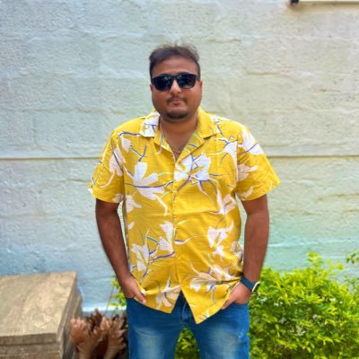 எங்கே வாழ்க்கை தொடங்கும் அது எங்கே எவ்விதம் முடியும் இதுதான் பாதை இது தான் பயணம் என்பது யாருக்கும் தெரியாது…🚶🏻