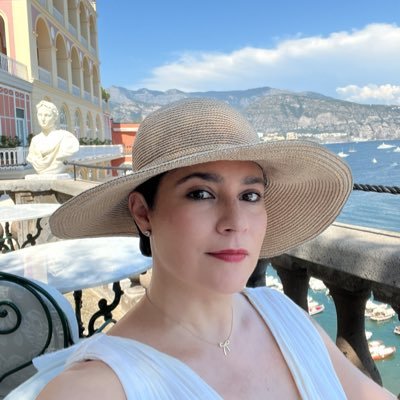 Abogada · Litigio y Arbitraje @BufeteOvalle · Profesora Posgrado @DerechoUNAMmx · Música, Ópera, Ballet, Pintura · Ohne Musik wäre das Leben ein Irrtum · 🎹🩰🎾