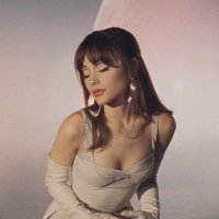 venus (@arianacrossing) 's Twitter Profile