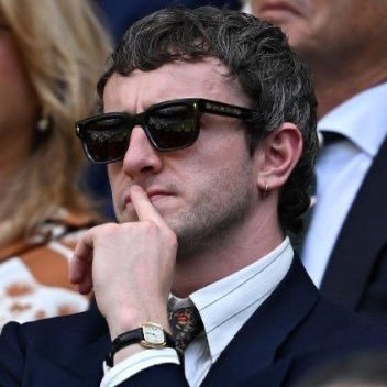 okuyupanlamayan's profile picture. unut oğlum acır dedin oysa unutulmaktı ecel