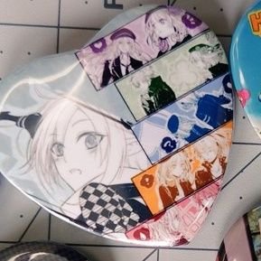 Hey there Friends and Fandom! I'm Kim an artist, gamer, anime fan girl, and a member of #OtomeArmada.
Join me for fun events like the #Otomebestboy bracket.