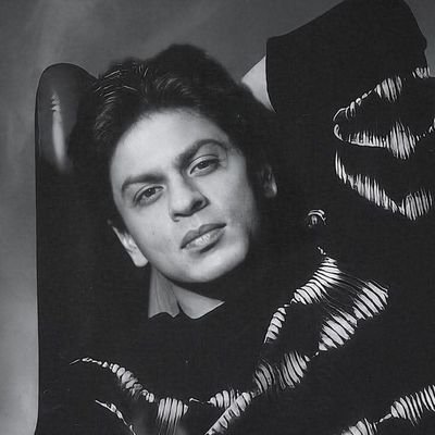 hey_SRK's profile picture. SRK ♥️