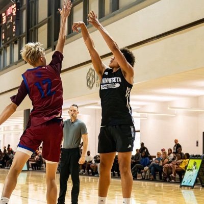 āļø WWJD || De Pere High School (WI) @DePereHoops || C/O 2028 || 6ā2ā || šSG || D1 Minnesota 3SSB @adidasD1MN || 920-883-6487