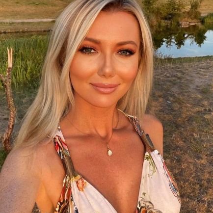 Sathisk81222266's profile picture. Life is WORTH Living, Conservative, PORTFOLIO MANAGER.