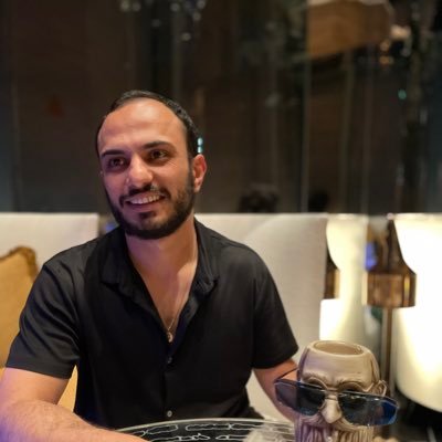 iOS Developer Creating app designs so user-friendly, even your cat could use them (if it had thumbs). building apps that aren't just functional, but exceptional
