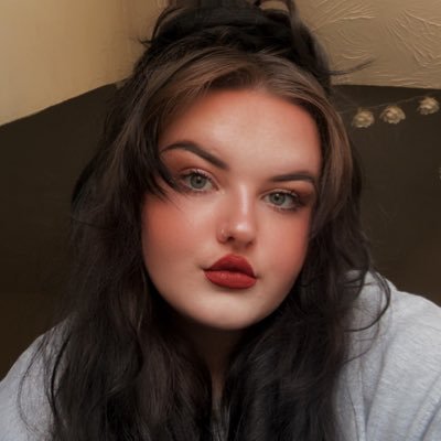 𝙬𝙚 𝙙𝙤𝙣𝙩 𝙚𝙫𝙚𝙣 𝙖𝙨𝙠 𝙛𝙤𝙧 𝙝𝙖𝙥𝙥𝙞𝙣𝙚𝙨𝙨, 𝙟𝙪𝙨𝙩 𝙖 𝙡𝙞𝙩𝙩𝙡𝙚 𝙡𝙚𝙨𝙨 𝙥𝙖𝙞𝙣.