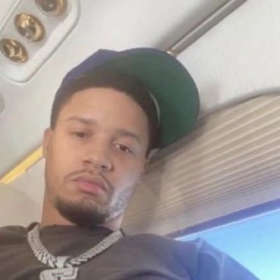 adobebwoi's profile picture. hellscape