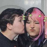 πππ§π§ππ π.βΈβΈε (@devviebuttons) 's Twitter Profile