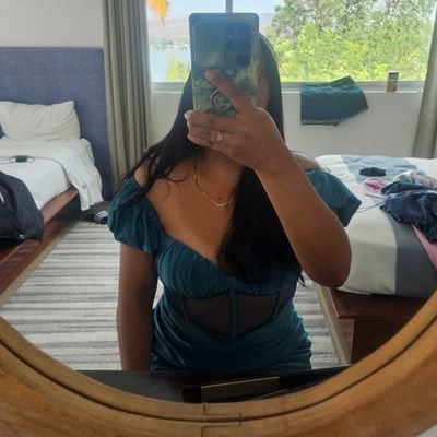 XXVI 🤟
Leemos y no juzgamos. 
Anulo funa.
