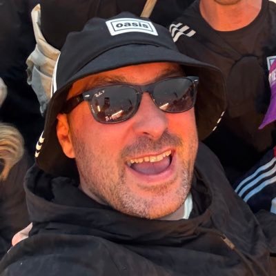 clumz10's profile picture. Usually found watching Glasgow Celtic putting on a show. At the end of the storm there’s a golden sky 🍀COYBIG 🍀