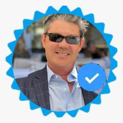 Beverly Hills & LA Top Real Estate Broker 🏠 At Coldwell Banker 🌍🔮 Global Luxury Realtor & Ambassador. Est 1988 🤡 Fun-Lover Animal 🥦 Nature Lover