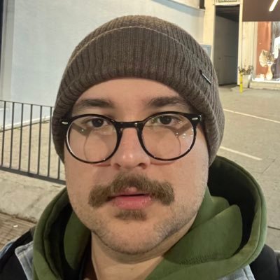 gvstvo's profile picture. eu não estou reclamando eu estou manifestando meu descontentamento