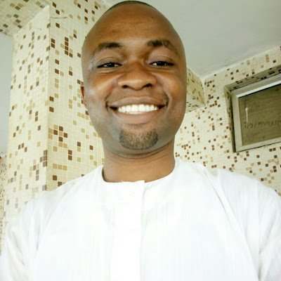 My name is Hillary Onah, I'm a business man, fashion business.
Live in Benue state, Makurdi.