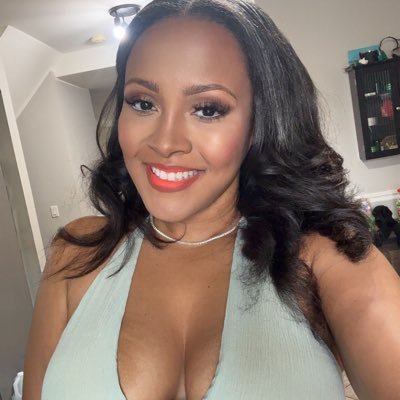 MrsGifunasty's profile picture. Debo's wife, Alan and Ian’s mommy, God's favorite. Co-Founder of Be For Skincare