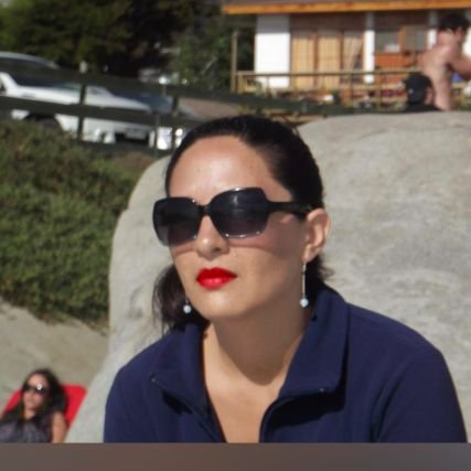 KarlaOrtizContr's profile picture. Futura abogada, profesional de la salud, Sanzera al infinito y más allá @AlejandroSanz