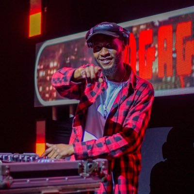 Ugandan Club & Events DJ 🇺🇬🇺🇬🇺🇬 • Residency: @throneskampala • Events & Sound Tech Guru 🔌 • Email: wabzdj@gmail.com • Latest Mixes ⤵️
