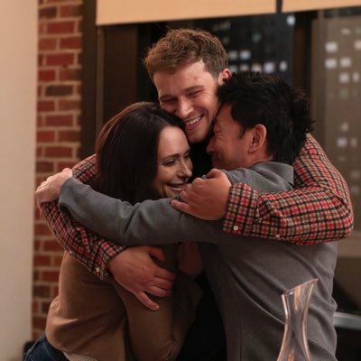 Wemily_911's profile picture. Fic writer 📝 and professional lover of 9-1-1 fan art
