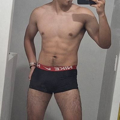 RG060606's profile picture. Vivir y vivir.