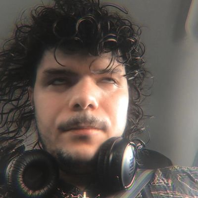 1_jonas_12's profile picture. Ativista climático antifascista y24 esac💛💚  🇸🇩 📸 @1_jonas_12