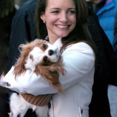 jcimelannister's profile picture. nostalgia is a mind's trick. if i’d been there, i’d hate it.