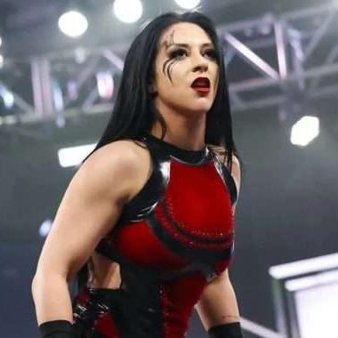 La Primera is here to bless your lives with her greatness. || Descriptive RP|| 21+