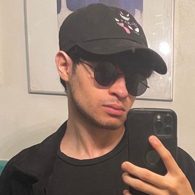 20 | he/him | sponsored by @ggWP_Wolfpack | single | very autistic | fg and rpg enjoyer | i stream when i feel like it | gfx artist | photographer | i love cats