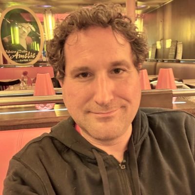 I’m an experimental psychologist at Rutgers-Camden, an amateur photographer, and touring cyclist. Love France and Philly.