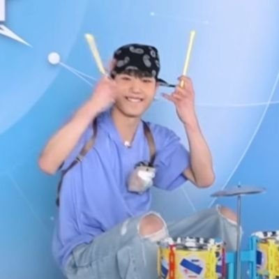 vae || VOTE YEOM YECHAN 🦦🇵🇸さんのプロフィール画像