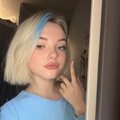 paradiselilly11's profile picture. Hi, I'm Lilly. Welcome! This profile is full of photos of me, videos.  https://t.co/aO7aNiNYNy