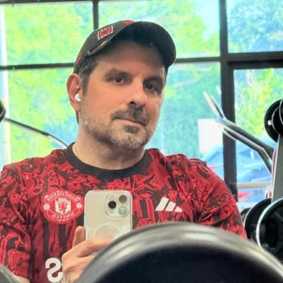 Dr_Ouday_Reds99's profile picture. passionate Manchester United fan, Engineering life, poems lover, phd craziness. Even if you don’t like my art 🎭 you can read the story ;) ...
