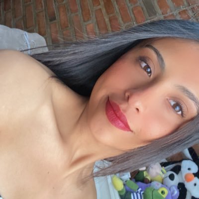 AlondraCruzTol1's profile picture. 🐢