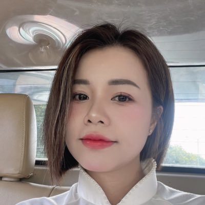 Sống giàu sang đầy yêu thương. Fan cứng Dượng Tony. Cung cấp cafe hạt nguyên chất M’Thuỳ. Khát khao là người bán hàng giỏi nhất mọi thời đại.