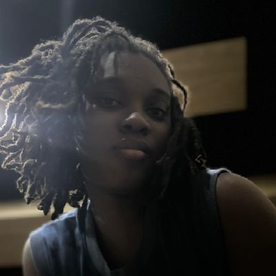 Ghost writer with a face 🤫
Fitness Trainer,
Songwriter
Music PR Exec.
MBA for Africa '22.
Catch a glimpse of what I do. See link below