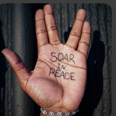 kioracks's profile picture. somewhere in the clouds 😘🪽