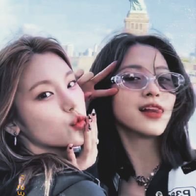 Midzy 🇦🇺 / OT5 / YJ RJ bias.
Team member of ITZY Fan Project Game 'All in Us'
Pronouns: she/her/midzy