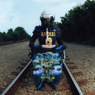 #AGTG ||c/o 27’ ||5’9||175lbs||ATH||@WJKeenan_FB|| honeal130@gmail.com|| NCAA ID: 2505613151 || 803-849-9594