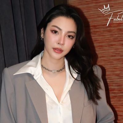 quisel_chloe05's profile picture. BINI 🥰🌸🩷