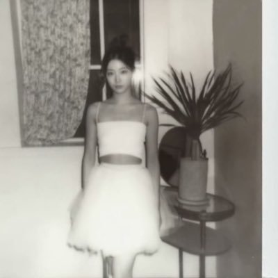 joyrlyv's profile picture. life on film