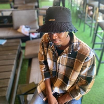 🇺🇬🇺🇬
📌Romans 1:16
📌Rising in the IT path🫴🏻
📌Music,movies and soccer enthusiast♥️
📌 Always hitting the gas always ⛽