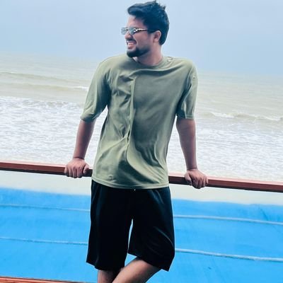 Faizananees2025's profile picture. 