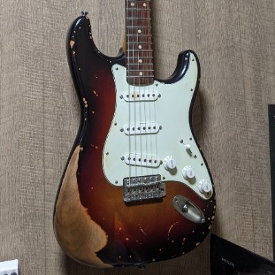 autergo's profile picture. ギター馬鹿。広く浅くがモットー。