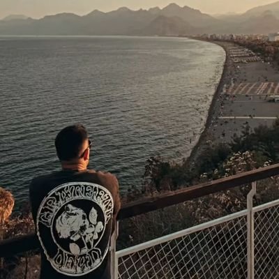 ahmt_06dmr's profile picture. Kriz önleme merkezi ⛓️‍💥