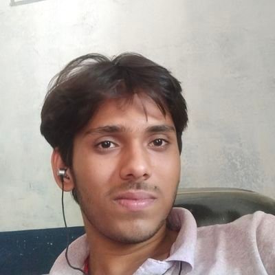 pranav_builds's profile picture. 19, building saas apps