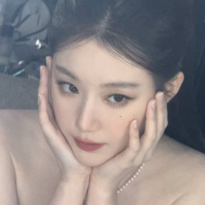 Princess from Taiwan nationality with bright skin and beautiful face