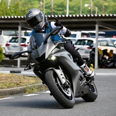 nekoneko4461's profile picture. 2023.10免許取得。R7→R6。