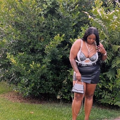 Noraalovic123's profile picture. All the way from Cali to the world 🌎