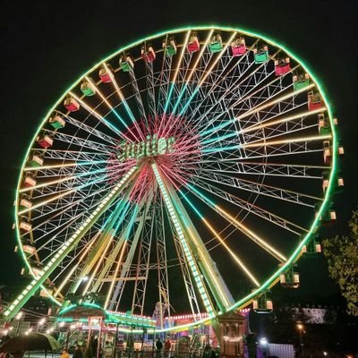 STVV8888's profile picture. 