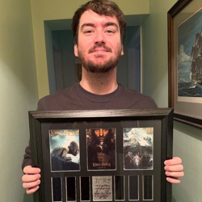 Reading, wannabe storyteller, 29, he/him - follow me on Bluesky @davdav1228.bsky.social