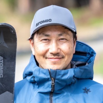 スキーヤー/YouTuber /動画クリエーター ⏩https://t.co/P8AHE1xHQD 2022年9月に独立起業して、スキーレッスンイベント、映像制作、YouTube戦略等幅広いジャンルでお仕事を請け負います。是非ご連絡お待ちしています!!